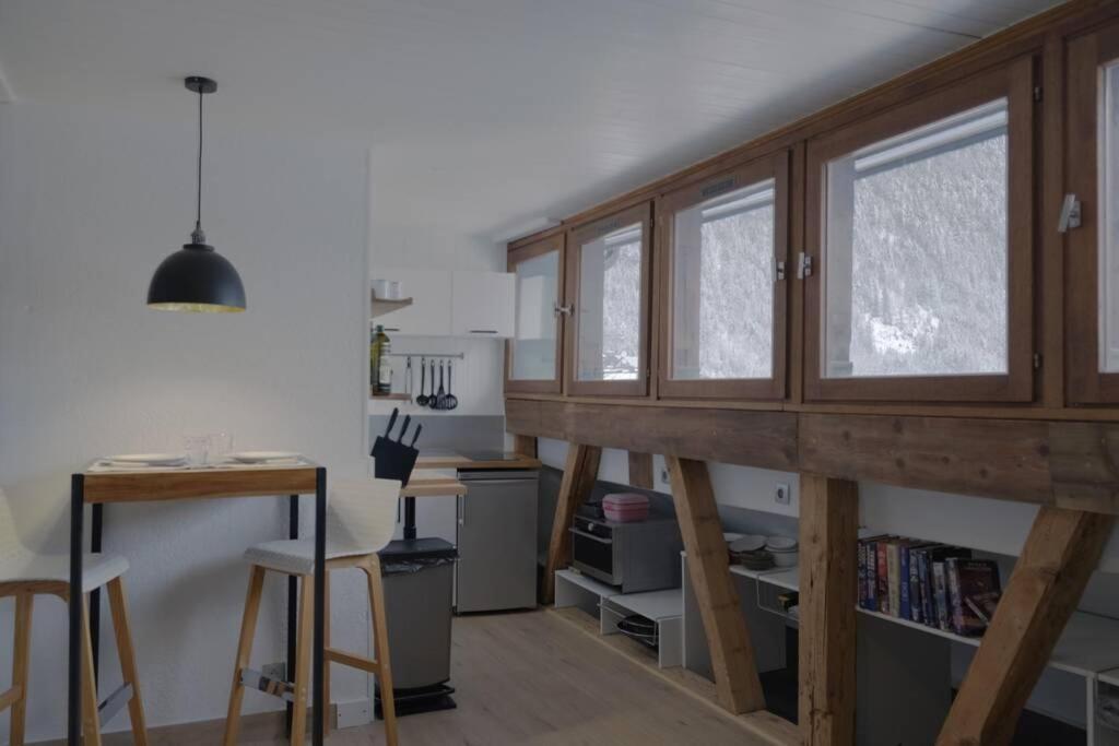 Studio Chaleureux Chamonix Centre Apartment Bagian luar foto